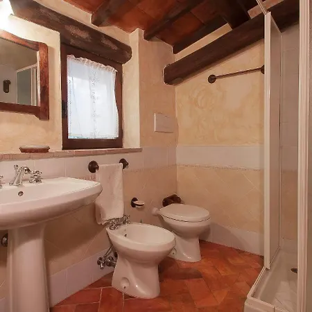 Holiday home Holiday Home Poggiolo By Interhome